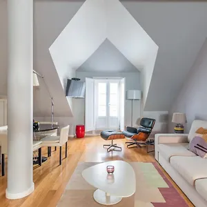 https://feels-like-home-baixa-chiado-library-loft.hotels-lisbon-portugal.com